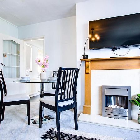 Private Family Apartment, In Victoria Posh Sw1 Londra Dış mekan fotoğraf